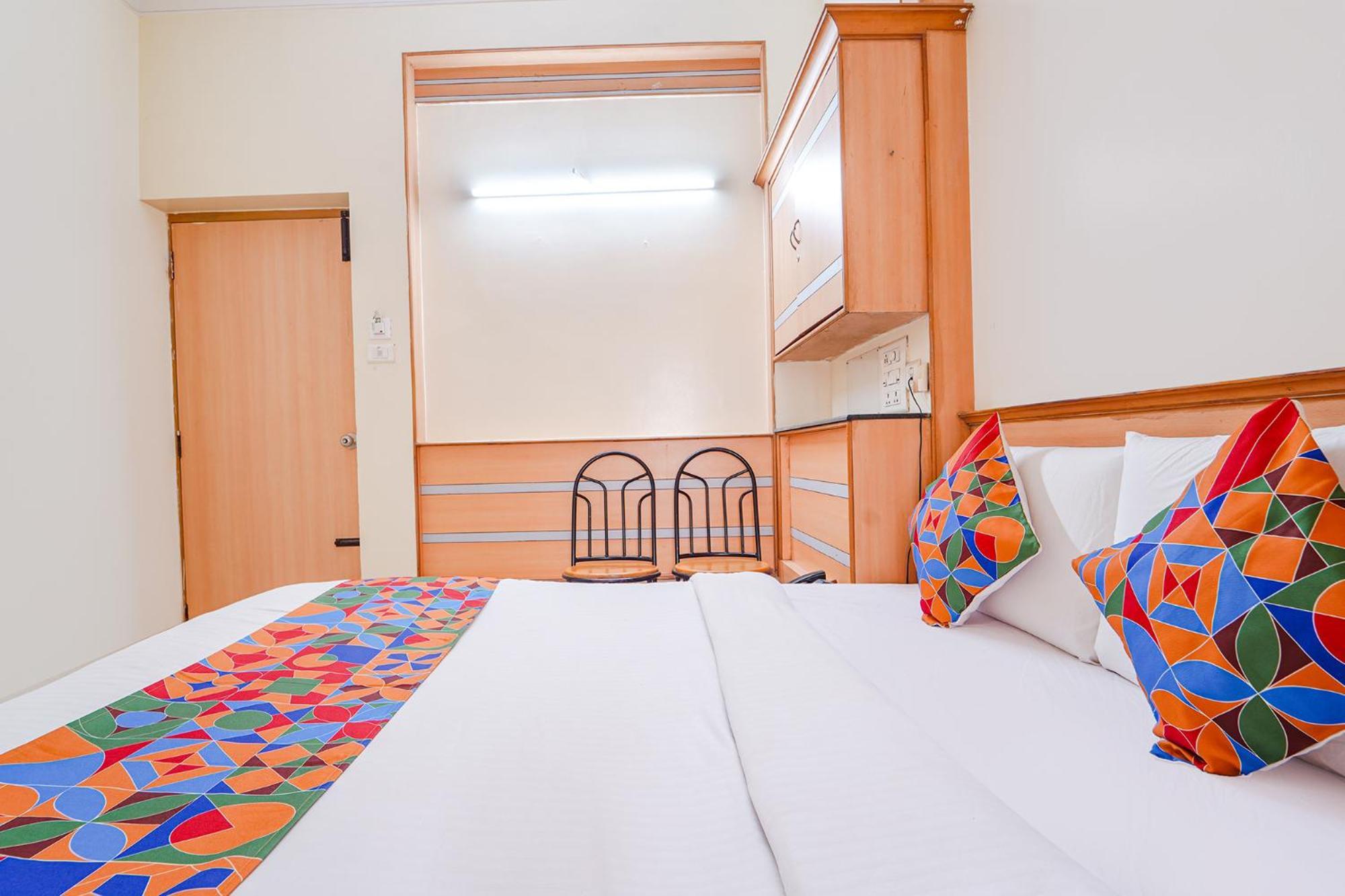 Fabhotel Ess Paradise - Nr Bus Stand كويمباتور المظهر الخارجي الصورة