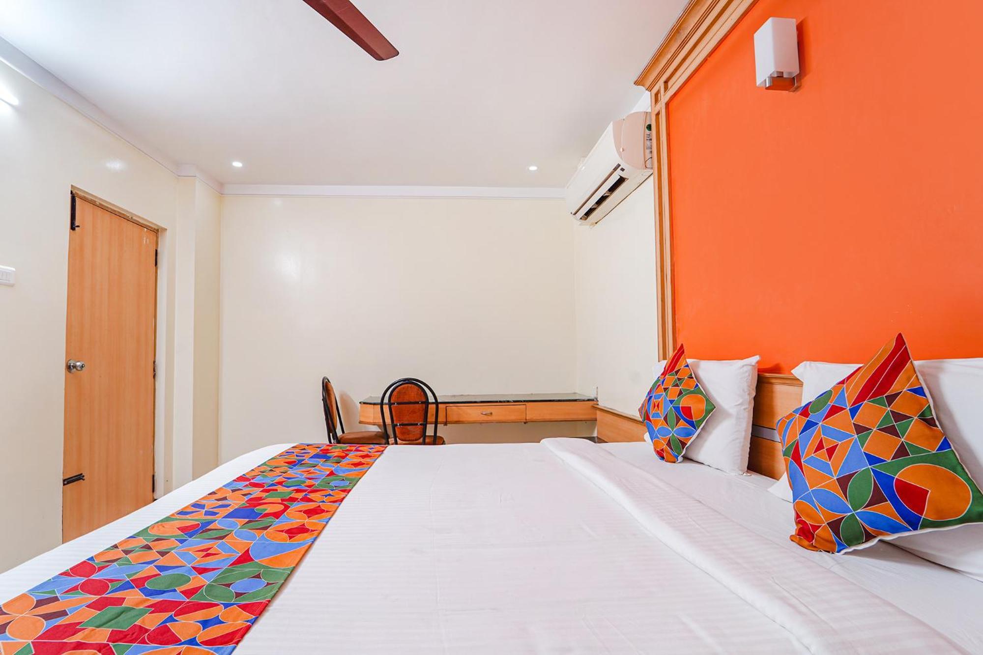 Fabhotel Ess Paradise - Nr Bus Stand كويمباتور المظهر الخارجي الصورة