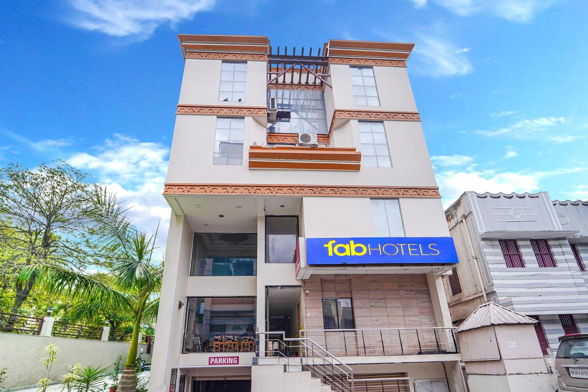 Fabhotel Ess Paradise - Nr Bus Stand كويمباتور المظهر الخارجي الصورة